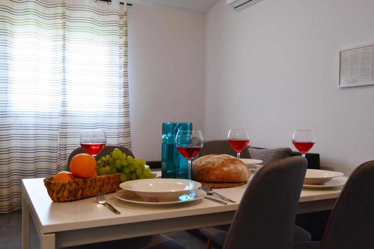 Apartman Gabriel Apartment ซาดาร์ ภายนอก รูปภาพ